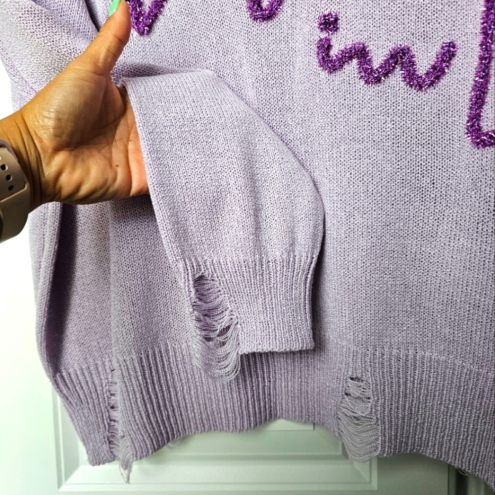 🆕️Distressed Sweater - Picture 4 of 8